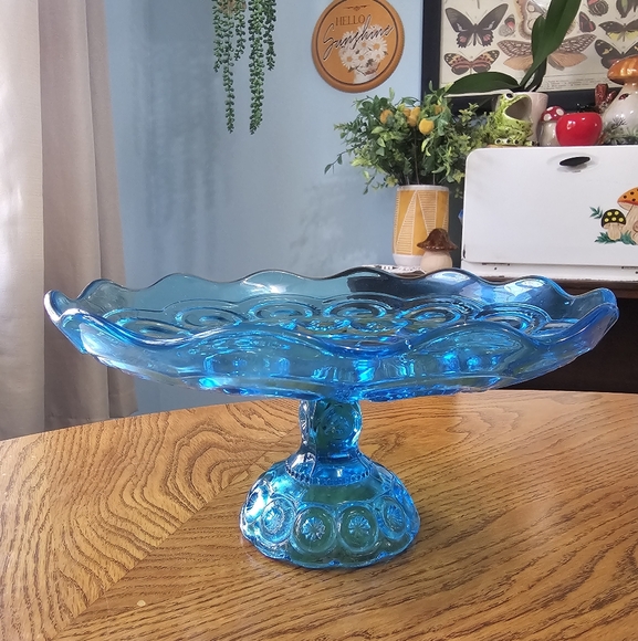Vintage Colonial Blue LE Smith Moon & Stars Cake Plate Stand Pedestal Compote - Picture 2 of 3